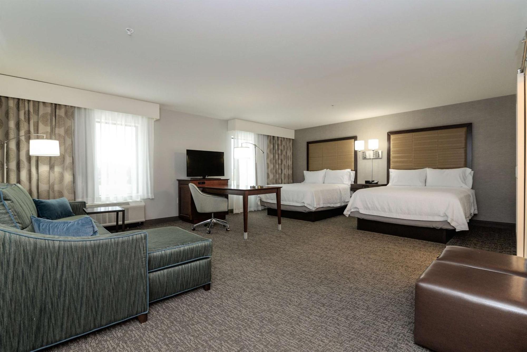Hampton Inn Brighton Mi Exterior photo